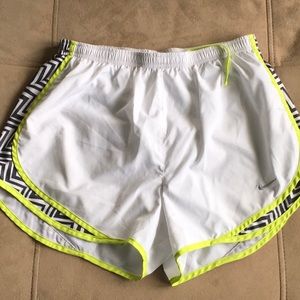 Women’s NIKE SHORTS